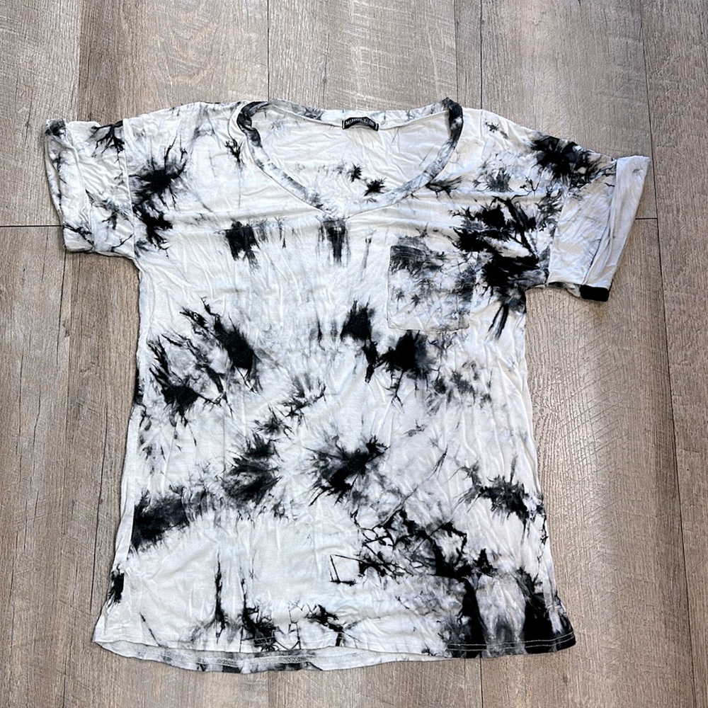 Black and white tie dye shirt